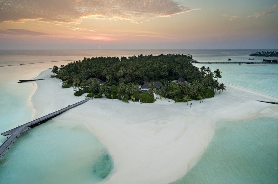 Cheval Blanc Randheli Garden Water Villas