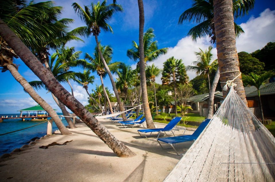 Coco de Mer Black Parrot Suites Beach Hammock