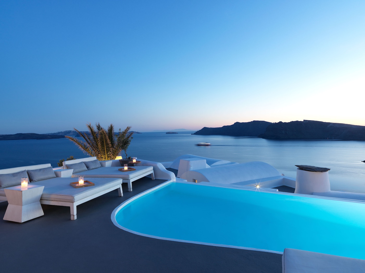 Luxury Greece Holidays | Katikies Santorini | Flagstone Travel